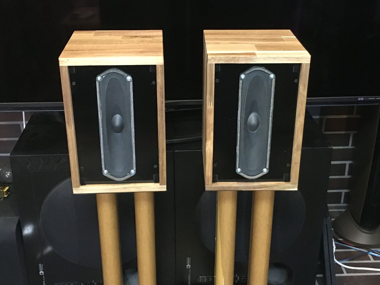 西独 Telefunken ビンテージ超楕円フルレンジスピーカー 広帯域・高