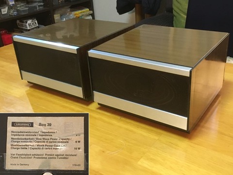 西独Grundig ビンテージ球形スペースエイジデザイン Box 111 ペア 西独Grundig ビンテージ球形スペースエイジデザイン Box 111 ペア