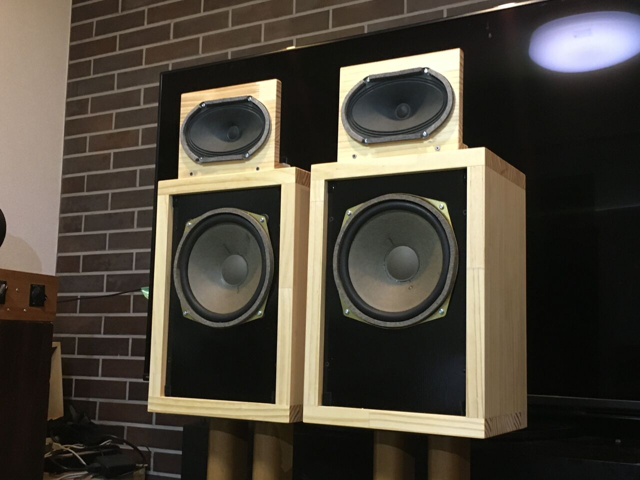 西独Grundig ビンテージ球形スペースエイジデザイン Box 111 ペア BSN オリジナル Peerless TG9FD10-08用 スピーカーボックス