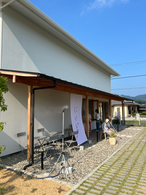 resized_04
