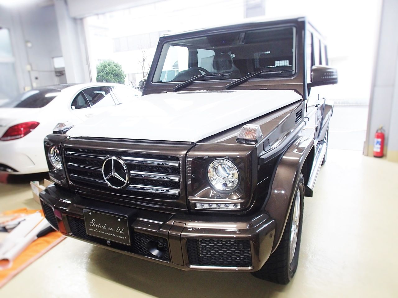 メルセデス ベンツgクラス ゲレンデ フロント サイドビューカメラ取り付け ジオテックブログ