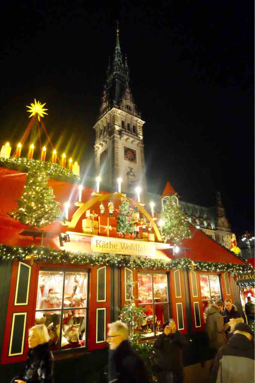 北ドイツ ハンブルグのクリスマスマーケット 徹底レポ 中央駅から徒歩で巡る編 オペラのコスメ便り From ドイツ