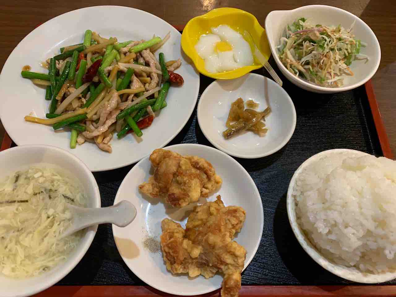 浜松 中華料理”萬来”のニンニクの芽と豚肉炒め 旅人Curiosity 国内海外安くて美味しいものグルメ探索 浜松 中華料理”萬来”のニンニクの芽と豚肉炒め 旅人Curiosity 国内海外安くて美味しいものグルメ探索