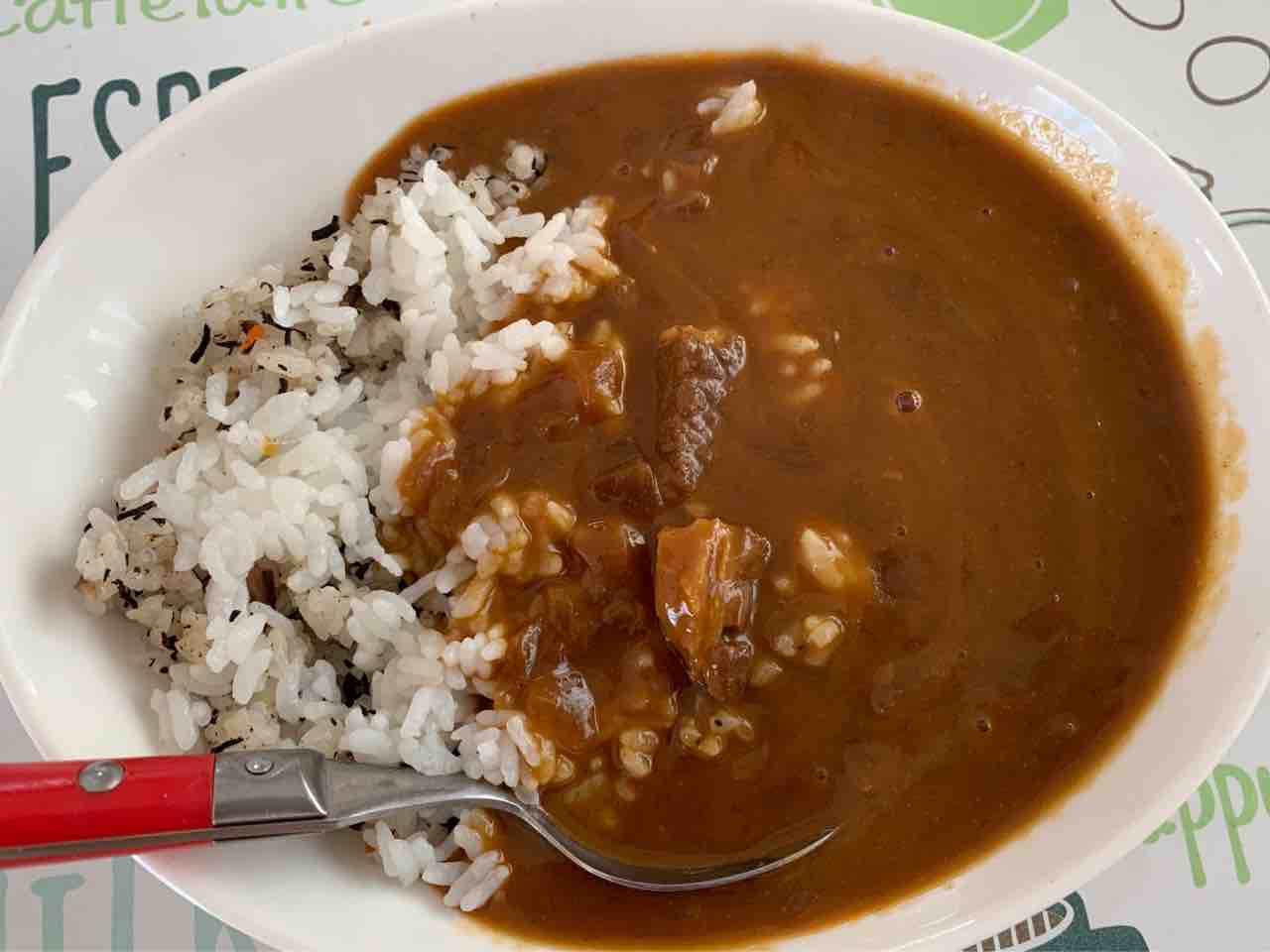 レトルトカレー ハチのビーフカレー ヤラピノ入り 旅人curiosity レトルトカレー ハチのビーフカレー ヤラピノ入り 旅人curiosity