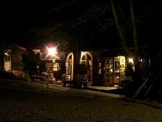 e8b2d870.jpg