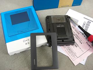 ガレージ月面車 ブログ インターホン交換