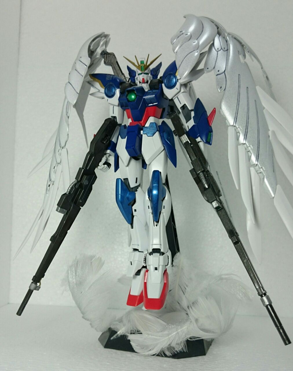 Mg ウイングガンダムゼロカスタム Ew版 セラフィムフェザー レビュー ガンプラの文句はおれに言え Mg ウイングガンダムゼロカスタム Ew版 セラフィムフェザー レビュー ガンプラの文句はおれに言え