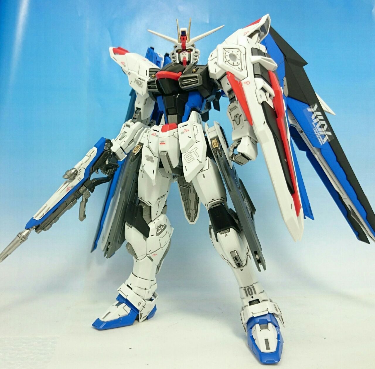 Mg フリーダムガンダムver 2 0 レビュー ガンプラの文句はおれに言え Mg フリーダムガンダムver 2 0 レビュー ガンプラの文句はおれに言え