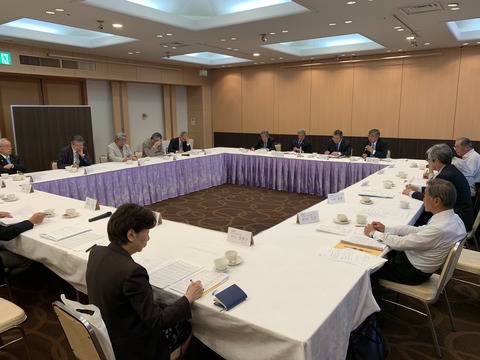 会議全景①