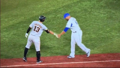 Gif 梶谷 エスコバーの素敵なシーンがこちら Giants Pride 巨人なんjまとめ