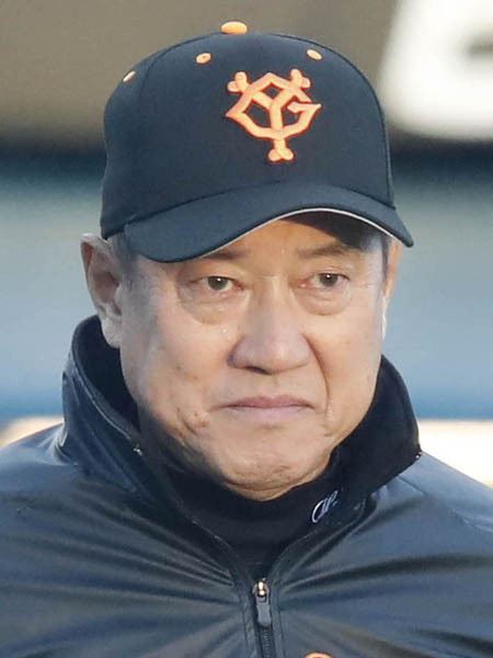 【悲報】今年の巨人原監督、珍しく弱気「今年も厳しい」