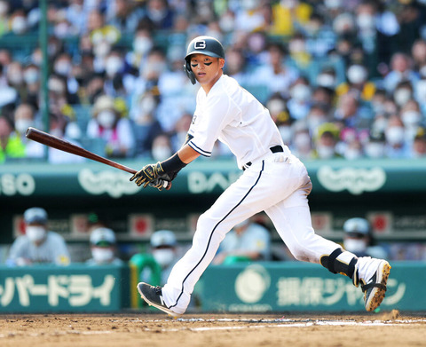 【悲報】巨人・吉川尚輝、記者のパソコンを破壊していた・・・