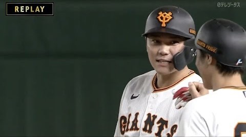 【巨人】坂本勇人 (34) .291(7957-2315) 286本 999打点 通算WAR95.6 ←これ