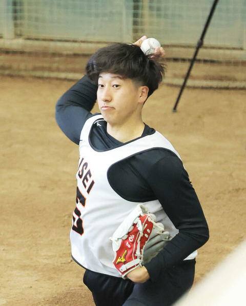巨人ドラ1翁田、強烈剛速球 ドラ2山田も仰天「怖かった」