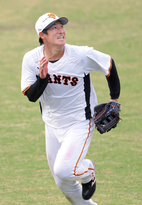 【朗報】巨人・増田陸、センター守備に鈴木尚広コーチが「合格点」