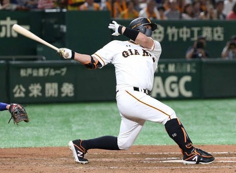 捕手のシーズン本塁打トップ10にランクインする人を想像して開いてください