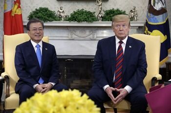 【韓国】トランプ「G7首脳会談は大統領選後に開こう」…韓国のG7合流に「怪しい雲行き」[08/12]  [新種のホケモン★]