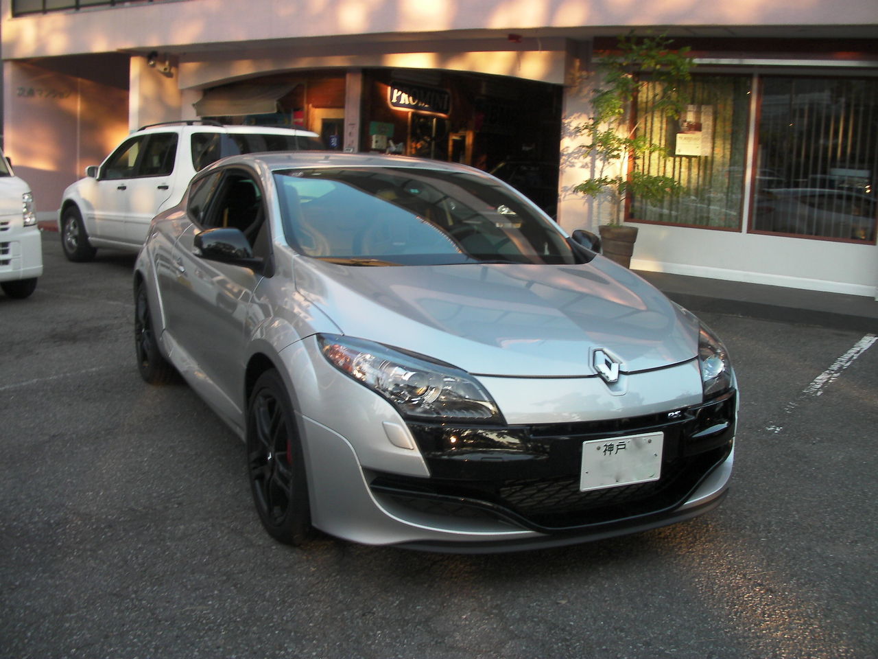 ルノー西宮より Renault Megane Rs 試乗車が Gigspeed Blog