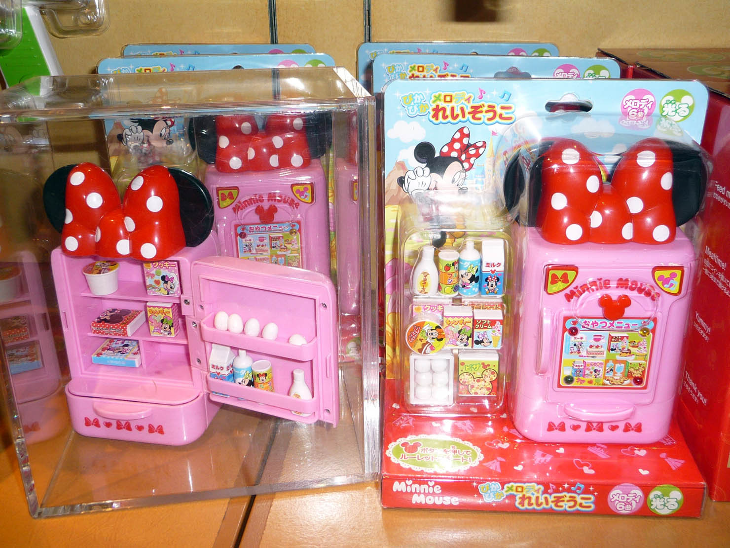 ミニーマウスの冷蔵庫 小物入れ ミニーマウスの冷蔵庫 小物入れ ミニー