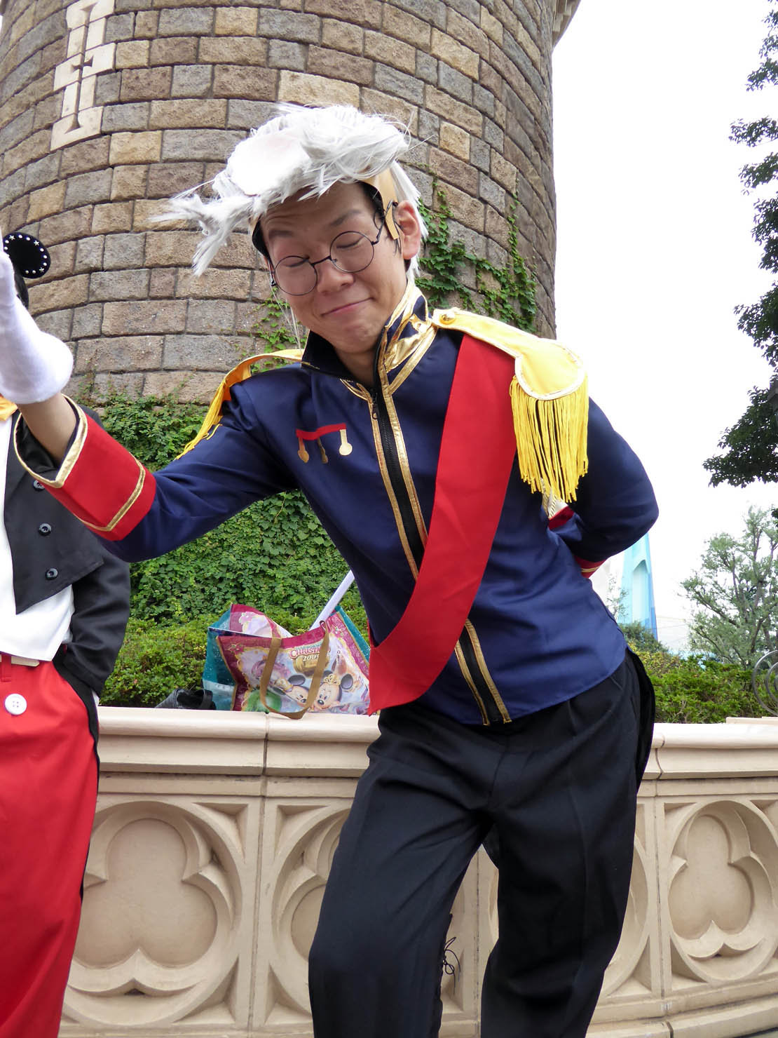 東京ディズニーランドの 全身仮装さんたち 9日第3 6報 怒鳴るド伍長のクワックパーク 東京ディズニーランドの 全身仮装さんたち 9日第3 6報 怒鳴るド伍長のクワックパーク