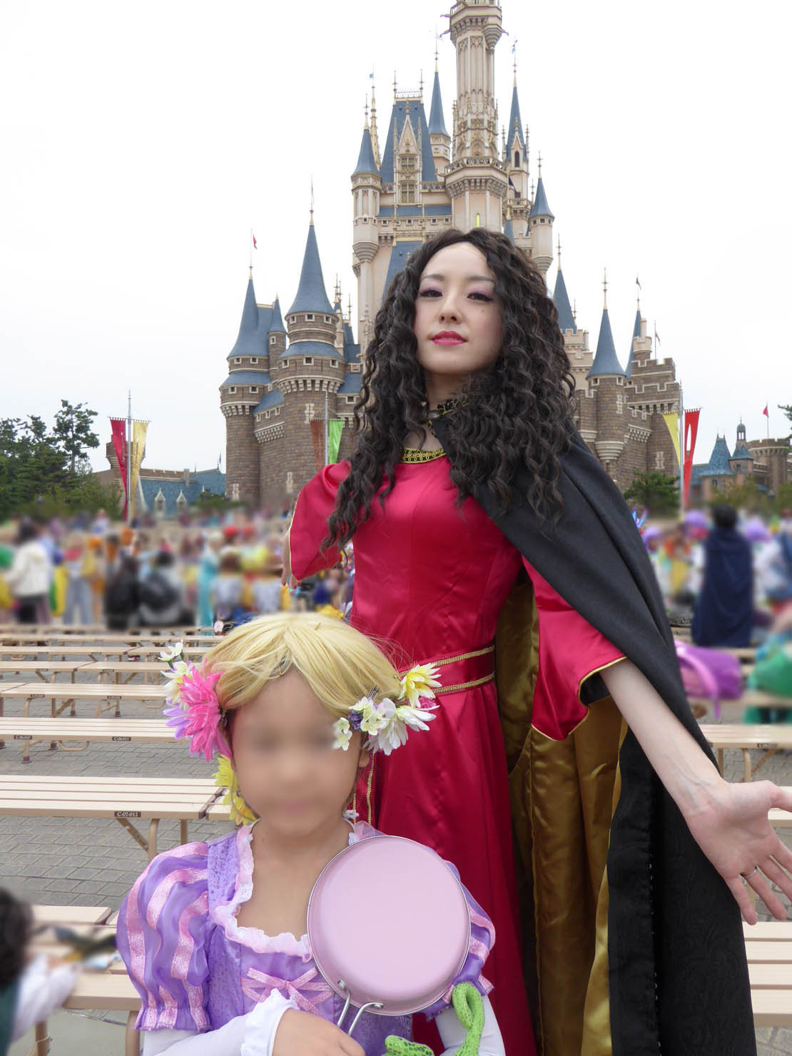 チレイドコロ な 全身仮装さんたち 28日第2 4報 怒鳴るド伍長のクワックパーク チレイドコロ な 全身仮装さんたち 28日第2 4報 怒鳴るド伍長のクワックパーク