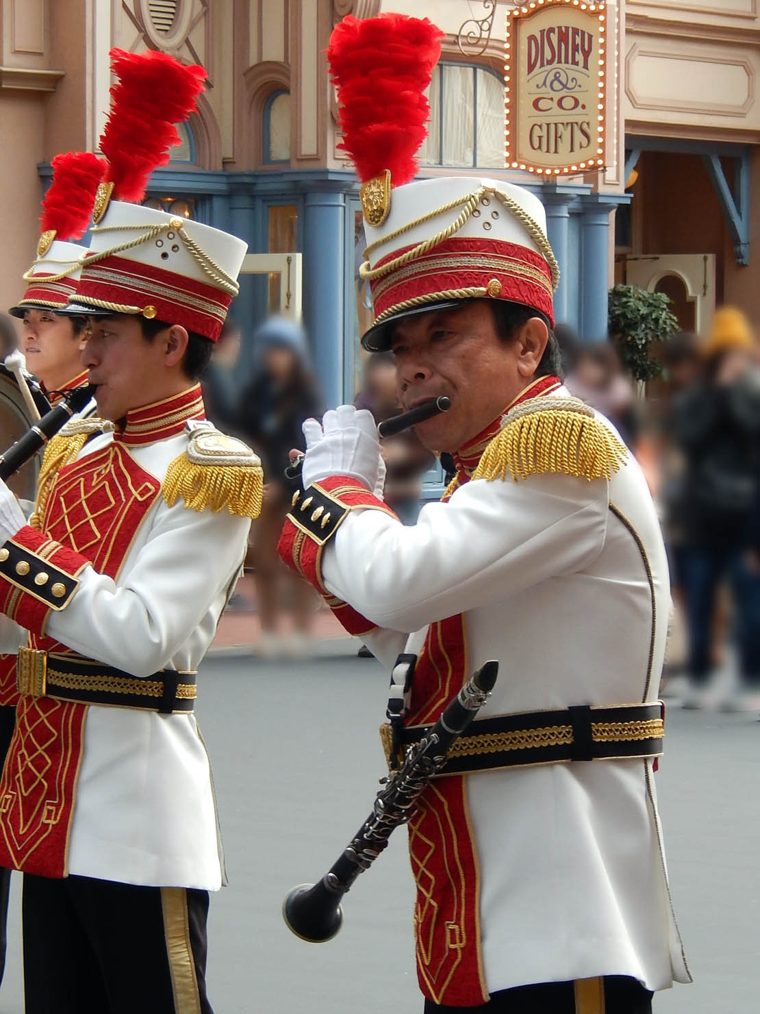 東京ディズニーランド バンドの 18日第4 4報 怒鳴るド伍長のクワックパーク 東京ディズニーランド バンドの 18日第4 4報 怒鳴るド伍長のクワックパーク