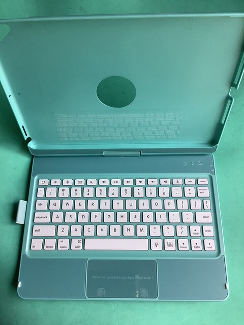 ipadair3_smartkeyboard-4