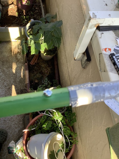 ポール接続部抜け防止ビス