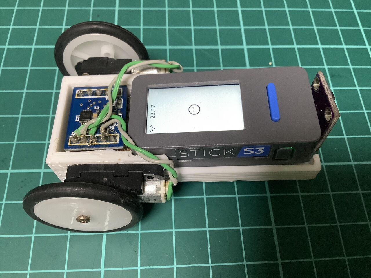 M5STICK-S3 「xiaozhi」搭載 音声制御チビッコカーを作ってみた