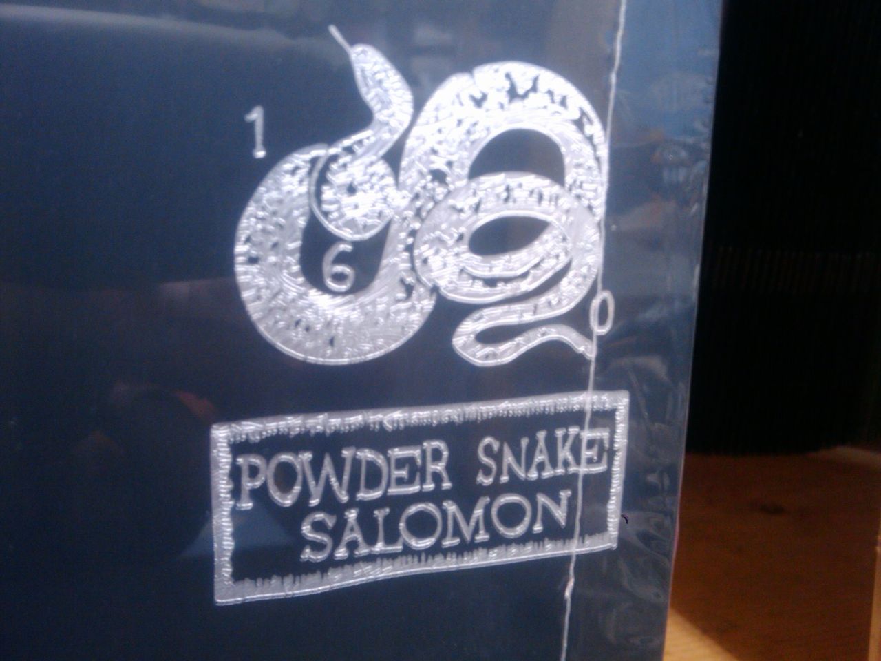 SALOMON POWDER SNAKE : 本日の技巧屋