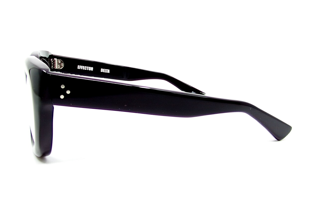 インパクト抜群の黒縁モデル再入荷 EFFECTOR DELTA : GILBERT EYEWEAR
