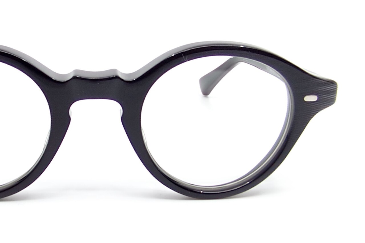 第2弾登場 EFILEVOL × EFFECTOR AW2 : GILBERT EYEWEAR from 中野
