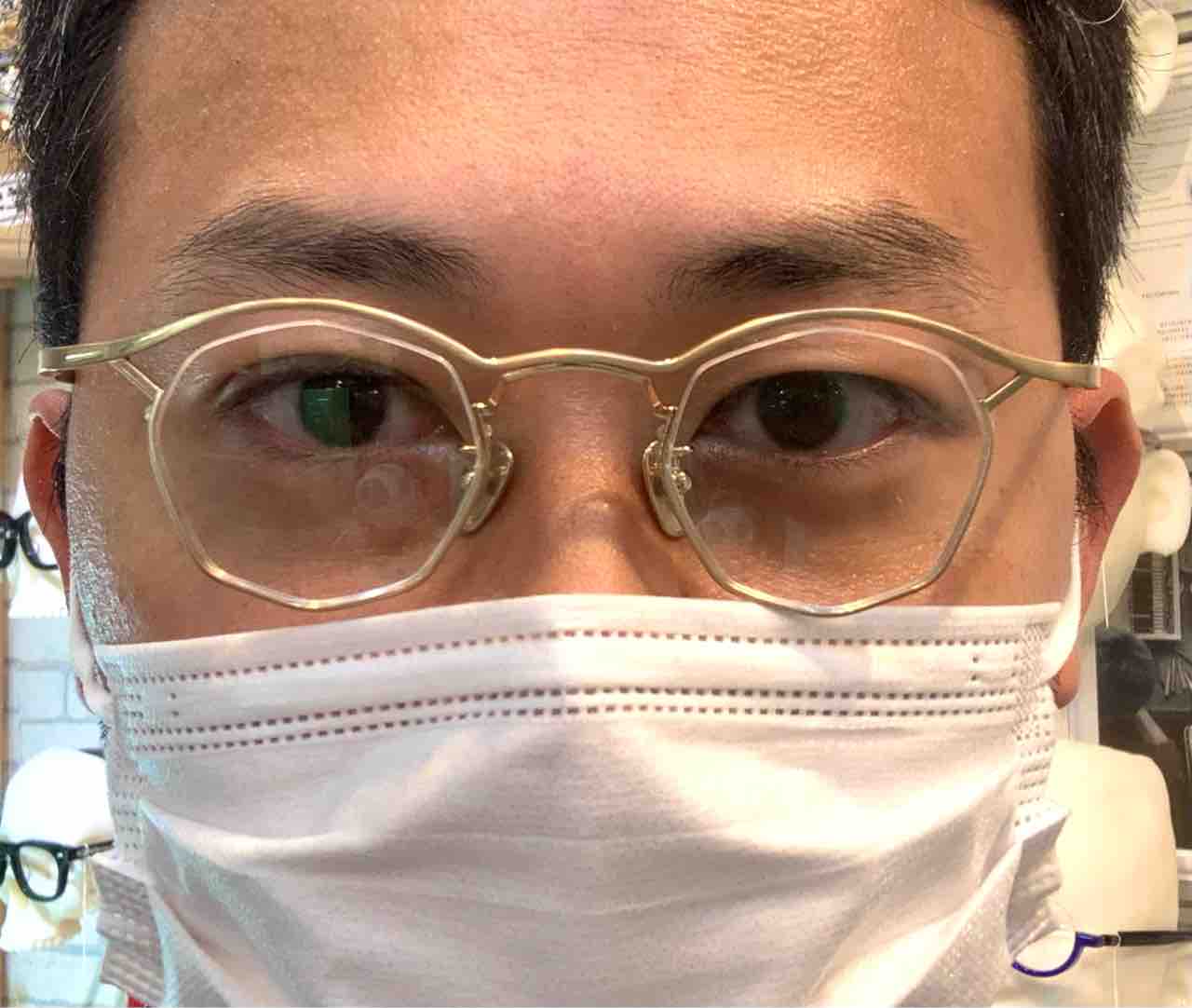 コラム】PDとフレームサイズで探す眼鏡選び : GILBERT EYEWEAR from 