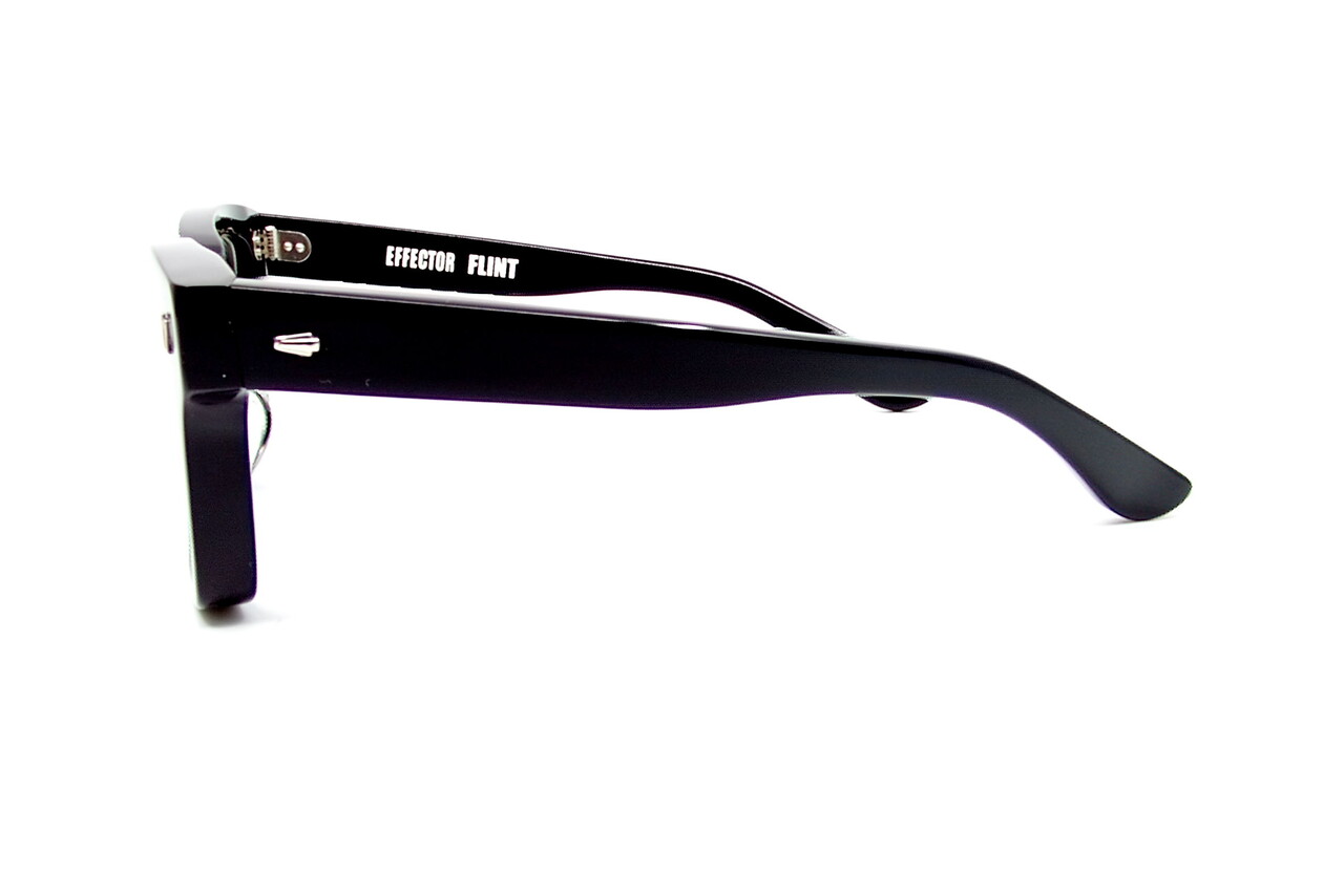クラシックだけどスタイリッシュ!? EFFECTOR FLINT : GILBERT EYEWEAR 