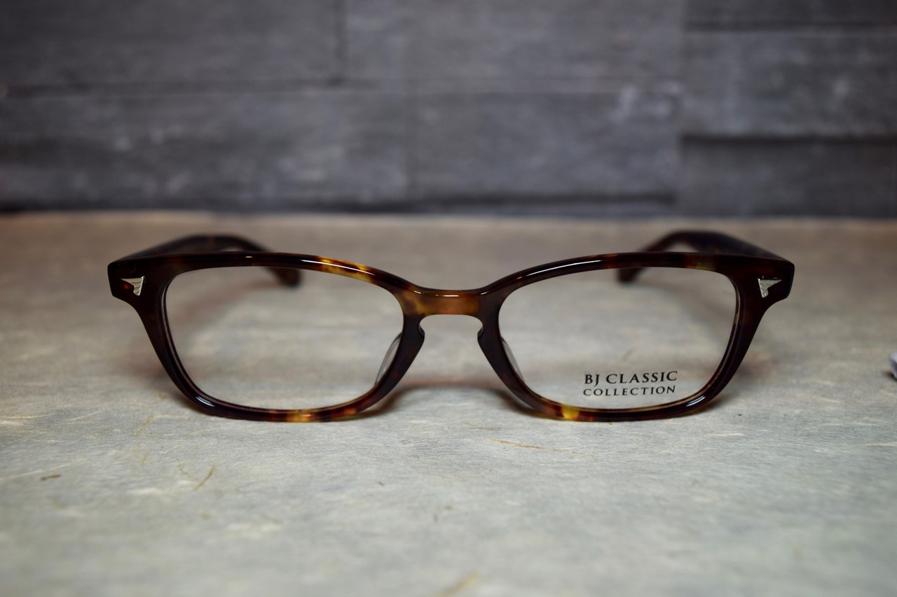 熟練の職人が作るこだわりの名作 P-501 : GILBERT EYEWEAR from 中野 