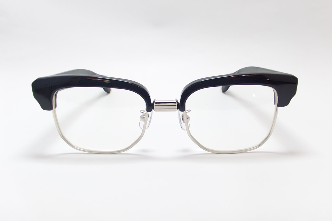 真実の目が入ったサーモントスタイル EFFECTOR×Black Sign PROVIDENCE 