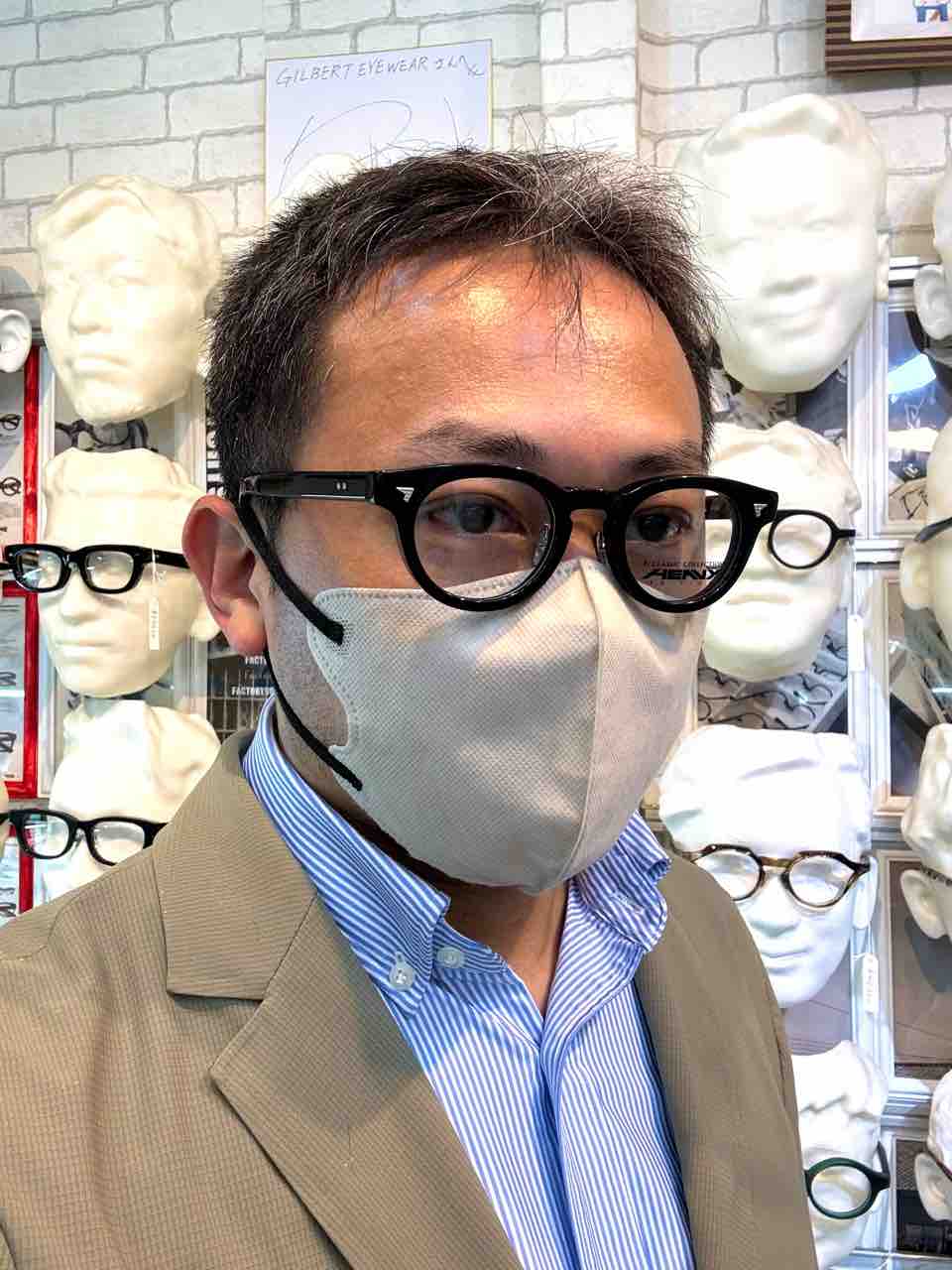 最大8mmの職人仕上げ肉厚セルロイドモデル : GILBERT EYEWEAR from