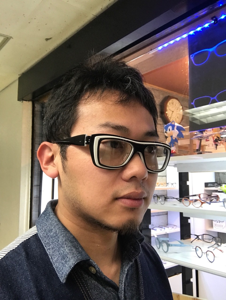 ミルフィーユのような五層構造 Factory900 Fa 1140 Gilbert Eyewear From 中野ブロードウェイ ミルフィーユのような五層構造 Factory900 Fa 1140 Gilbert Eyewear From 中野ブロードウェイ