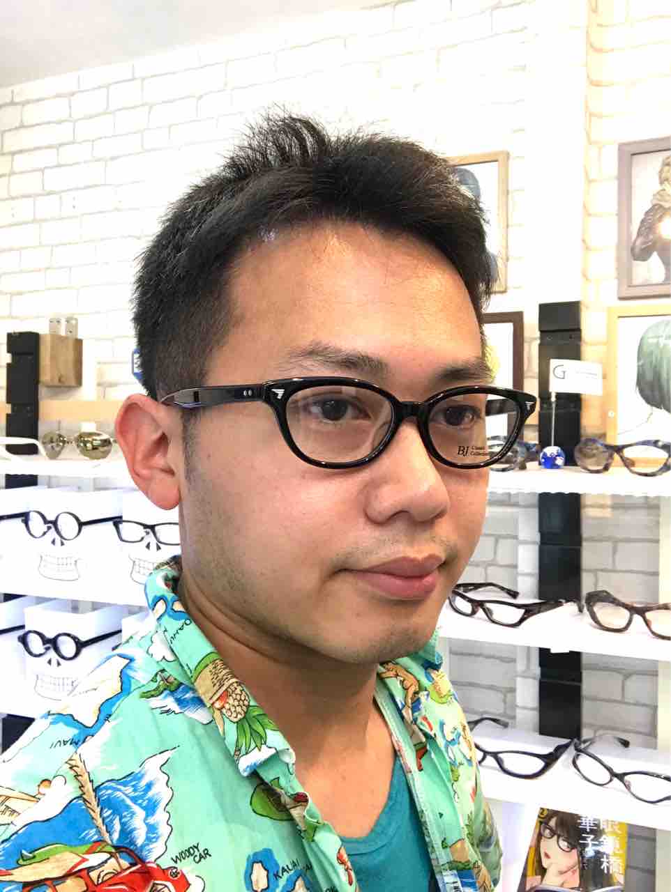 マイルドフォックスな黒縁セル BJ CLASSIC COLLECTION P-514 : GILBERT  