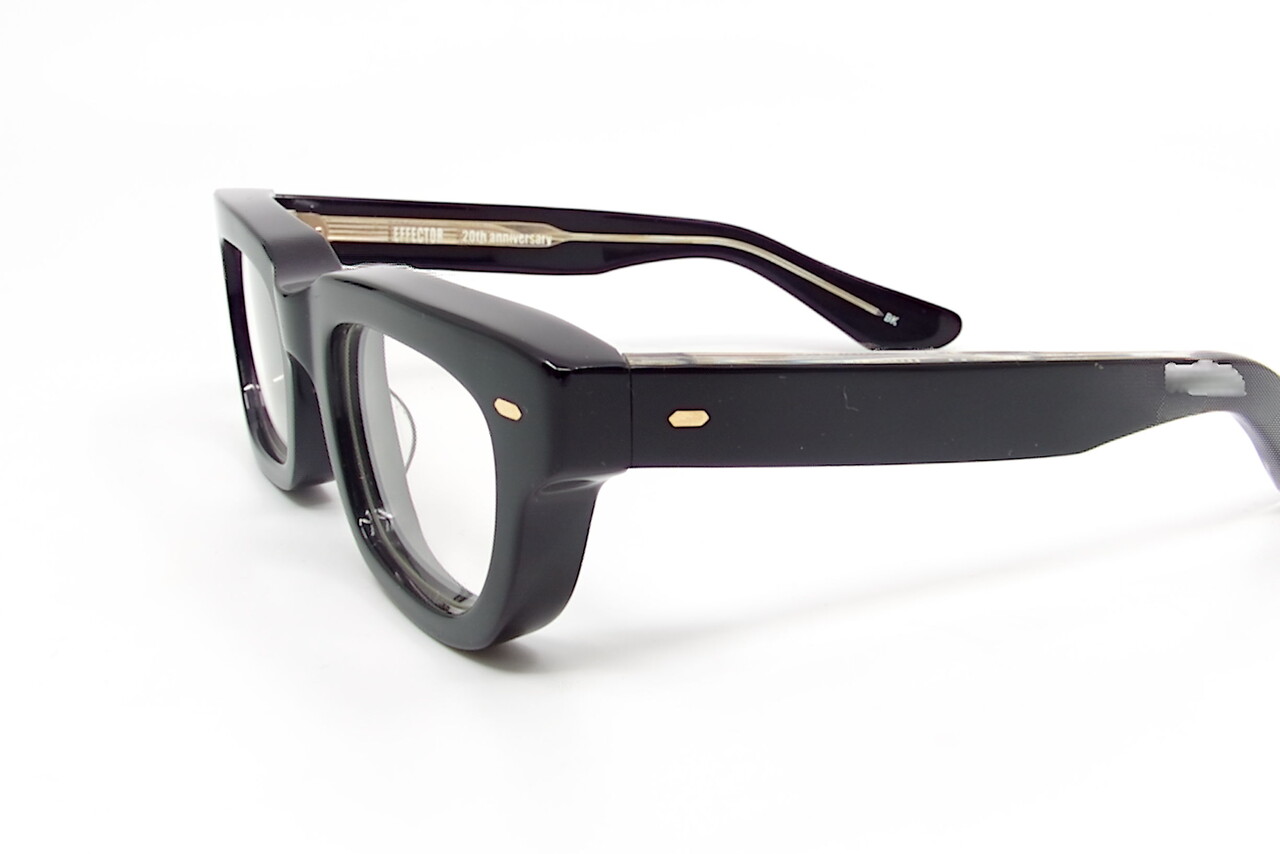 最大厚10mmの20周年記念モデル EFFECTOR MUNAKATA full-up : GILBERT 