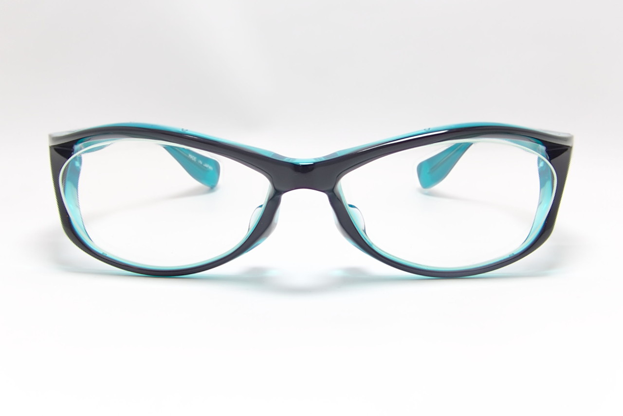 女性にもおススメの綺麗なクリアグリーン FACTORY900 FA-291 : GILBERT 