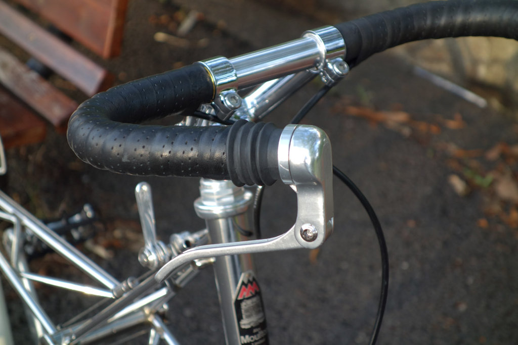 Alex Moulton モスキートハンドル用ブレーキレバー Alex Moulton