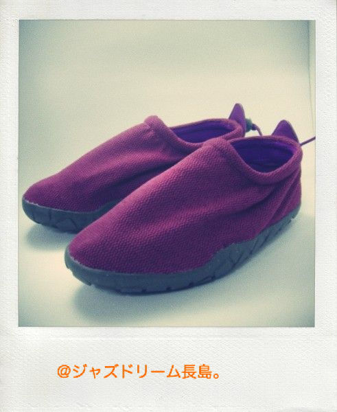 小花柄のシンプルワンピース 猫背日記
