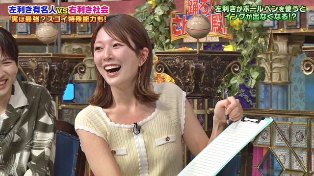 黒田みゆアナ、ニットワンピのパンティ線が透ける尻！おっぱい腋エッチ