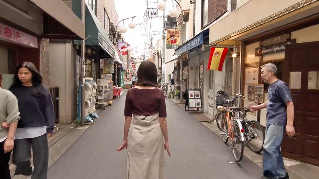 日比麻音子アナ、パンティ線が透ける尻の膨らみエッチ過ぎ最高！