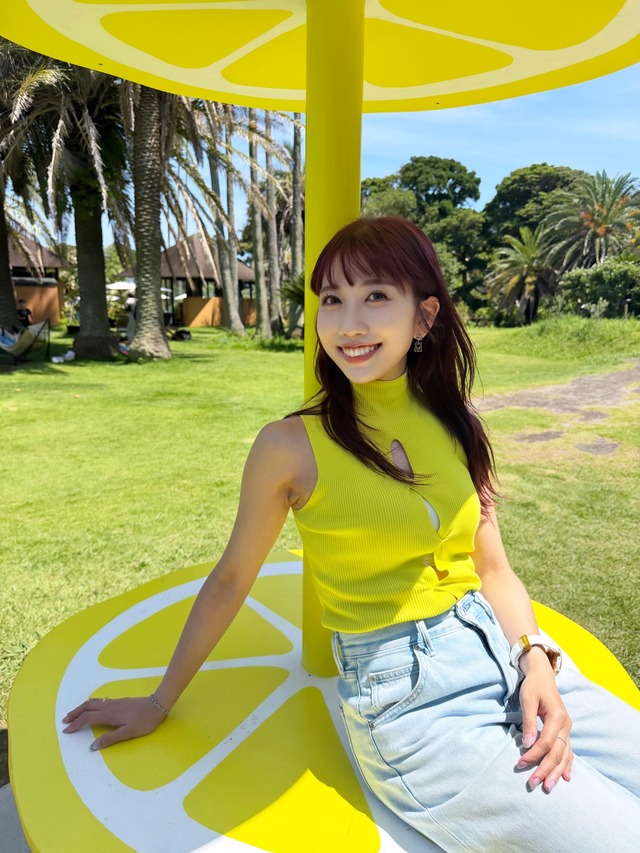 黒田菜月アナ、ノースリニットおっぱいデッカ！横乳の膨らみの影エッロ