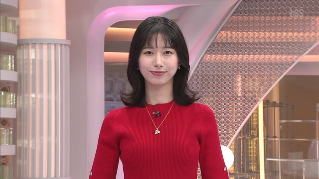 海老原優香アナ、赤ニットおっぱいエッロ！横乳の膨らみエッチ過ぎ最高