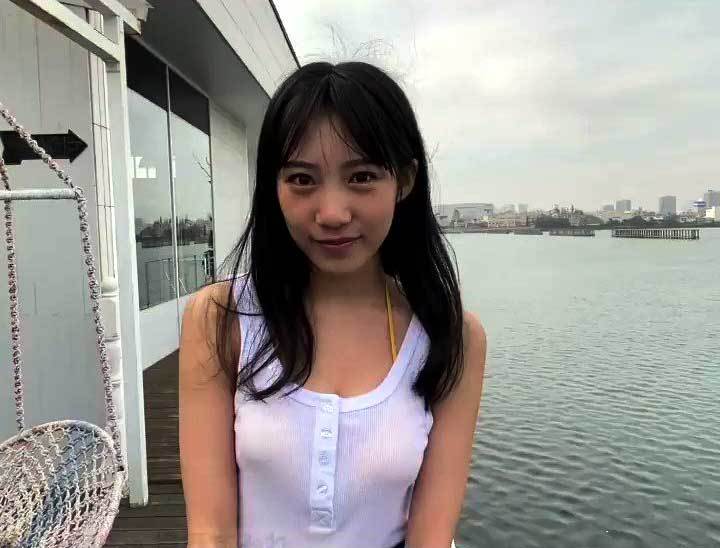 NMB48乳首 巨乳姉妹の妹NMB48上西怜(18)、Twitterのオフショットで乳首透け ...