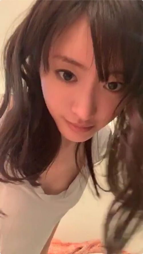 9884764d.jpg