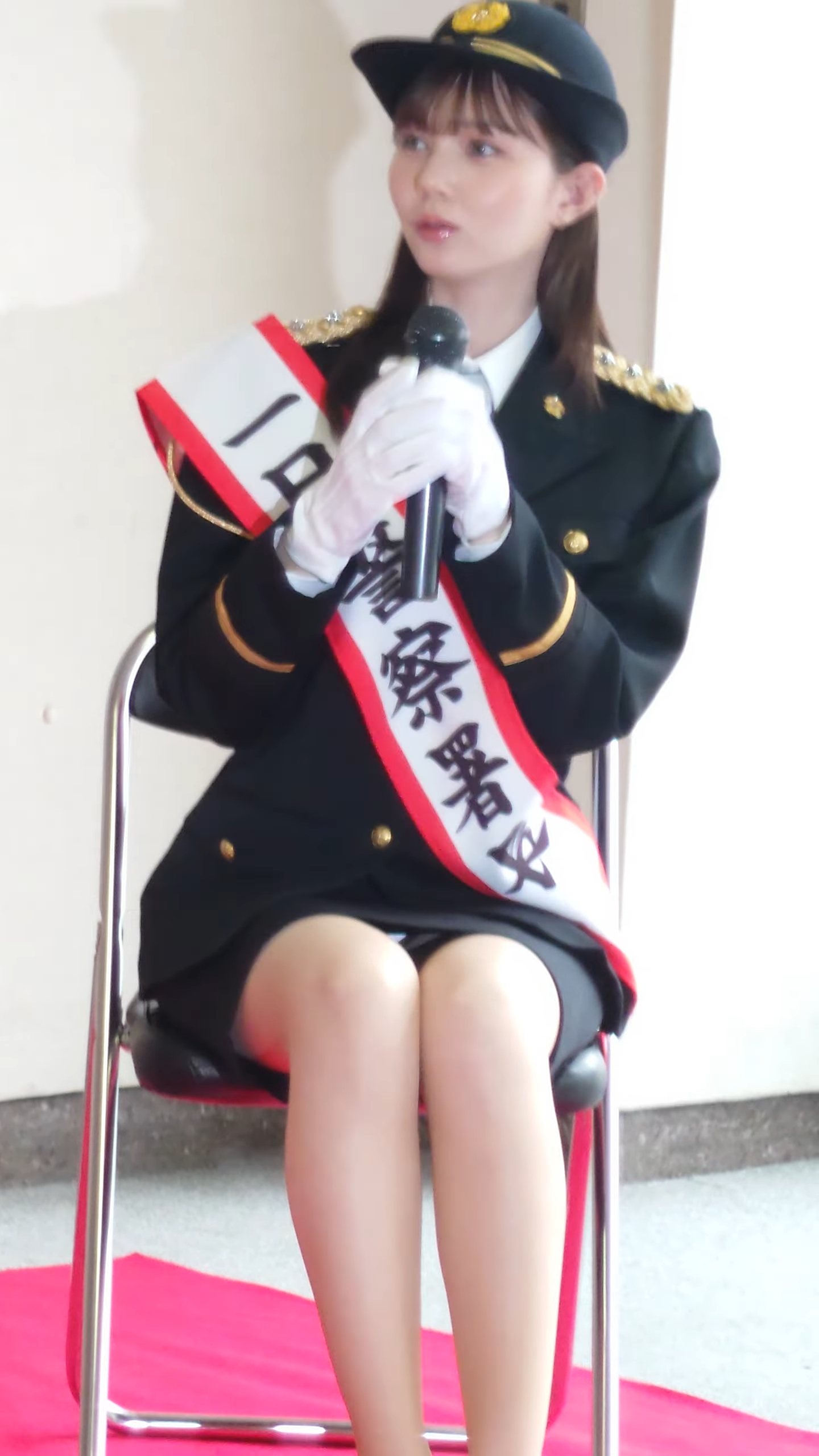 一日警察署長 パンチラ